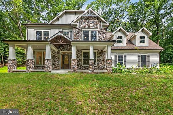 5 Acres of Land with Home for Lease in Dickerson, Maryland