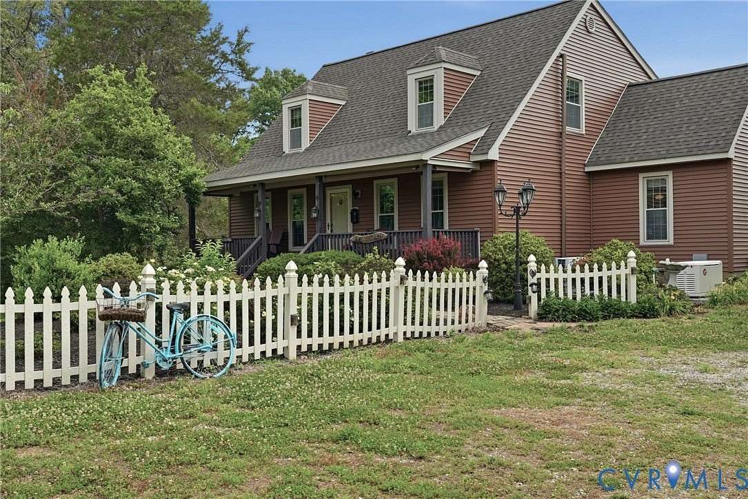 64.8 Acres of Land with Home for Sale in Cumberland, Virginia