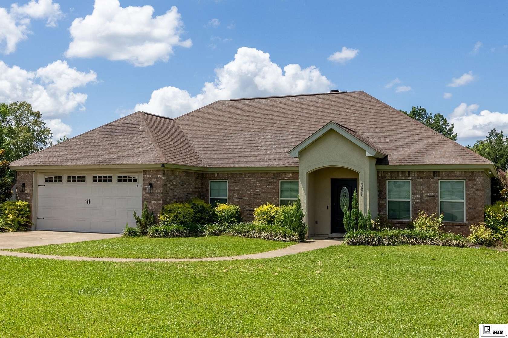 1.82 Acres of Land with Home for Sale in West Monroe, Louisiana