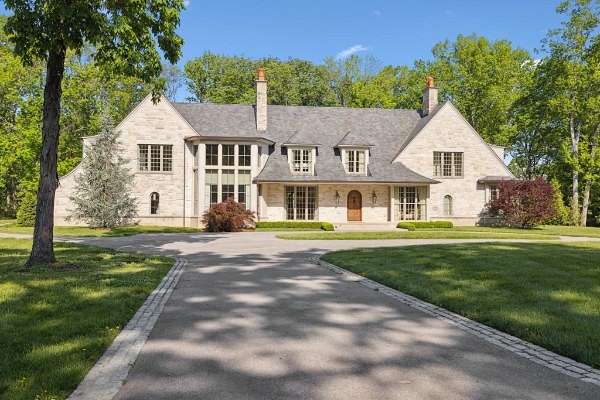 3.26 Acres of Land with Home for Sale in Nashville, Tennessee