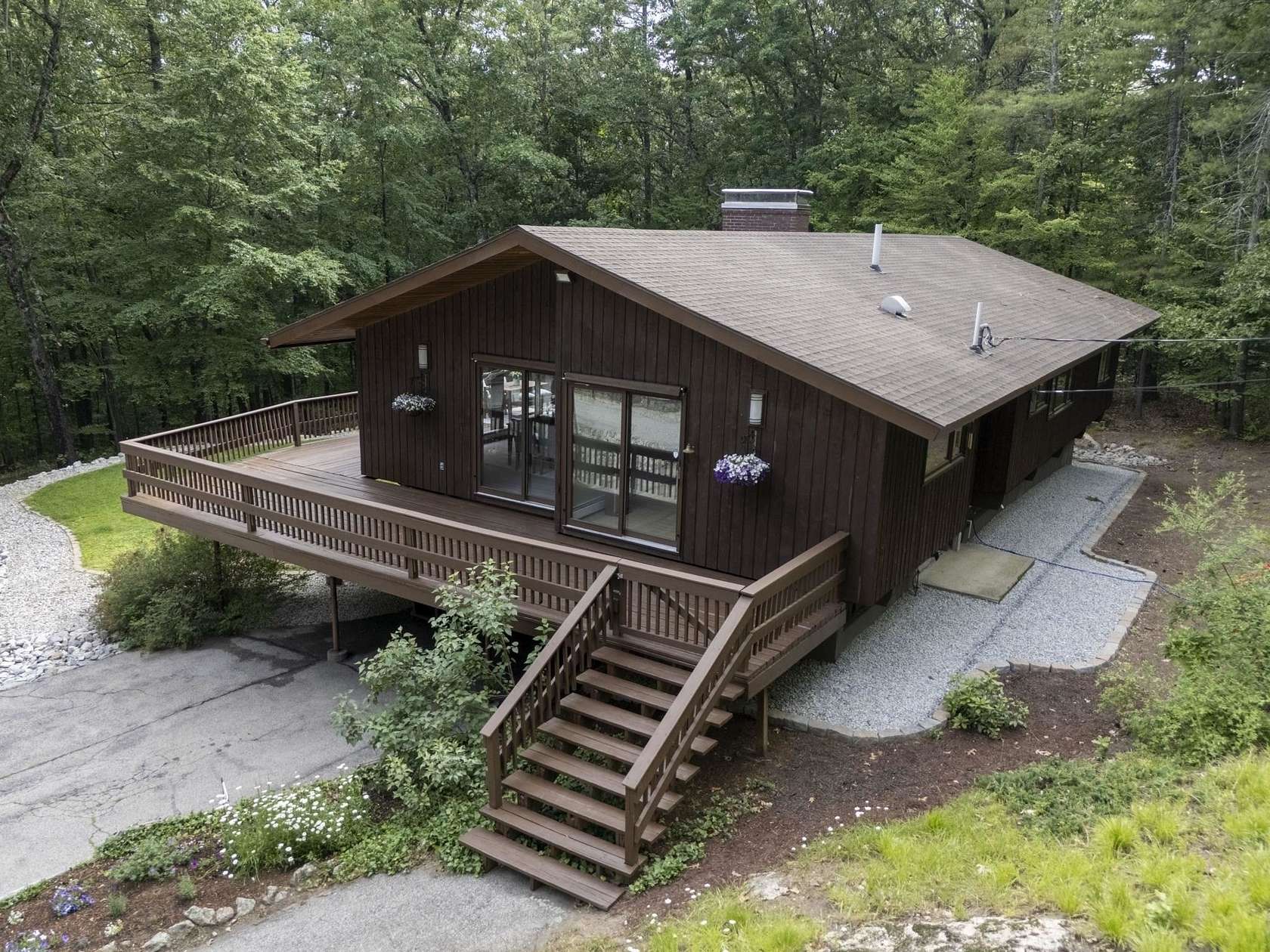4.3 Acres of Land with Home for Sale in Bedford, New Hampshire