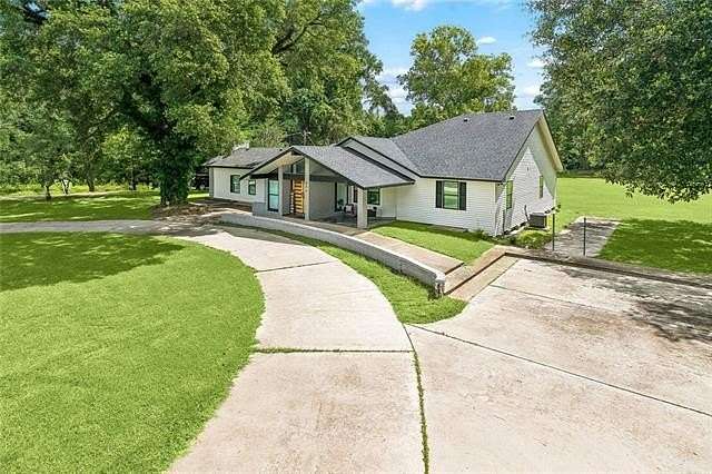 1.84 Acres of Land with Home for Sale in Independence, Louisiana