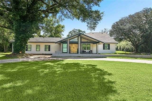 1.84 Acres of Land with Home for Sale in Independence, Louisiana