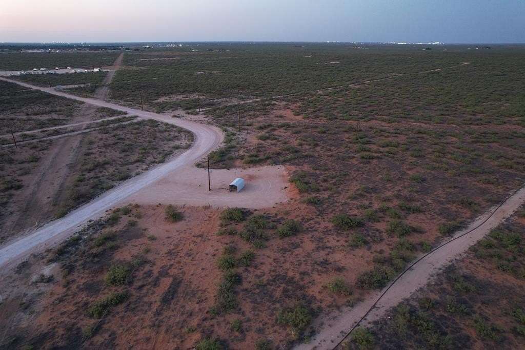 5 Acres of Land for Sale in Monahans, Texas