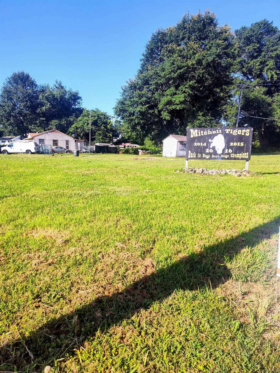 0.61 Acres of Land for Sale in Memphis, Tennessee