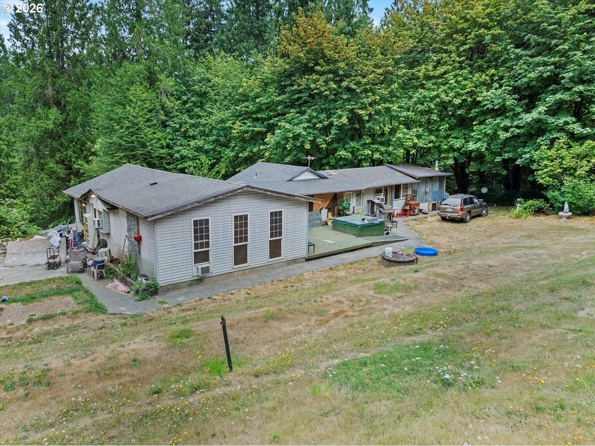 5 Acres of Land with Home for Sale in Hockinson, Washington