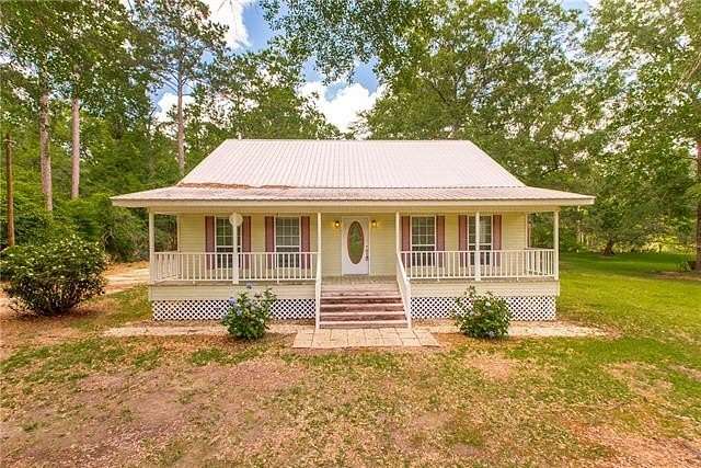 3 Acres of Land with Home for Sale in Bogalusa, Louisiana