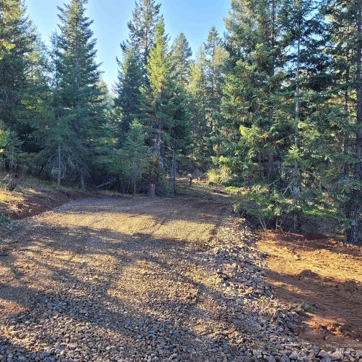 2.65 Acres of Residential Land for Sale in Clearwater, Idaho