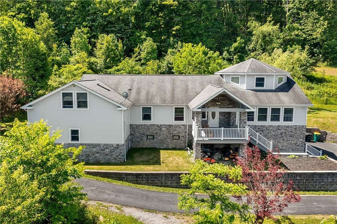 5 Acres of Land with Home for Sale in South Fayette Township, Pennsylvania