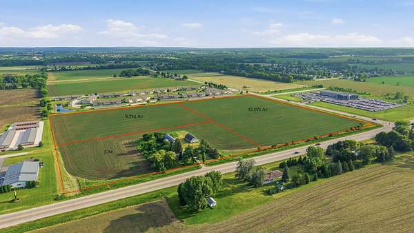28.8 Acres of Commercial Land for Sale in Fond du Lac, Wisconsin
