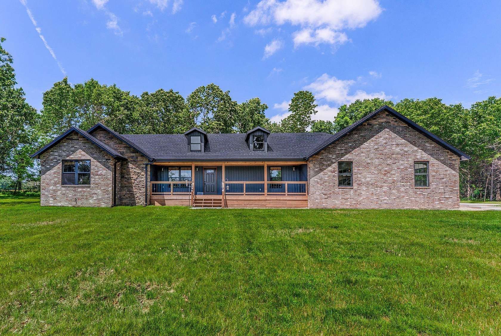 25 Acres of Recreational Land with Home for Sale in Seymour, Missouri