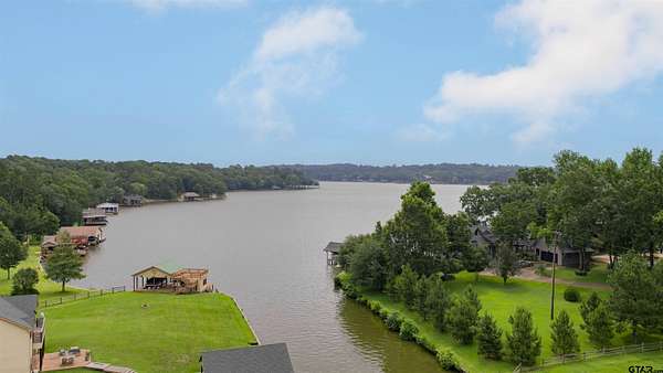 1.24 Acres of Residential Land for Sale in Winnsboro, Texas