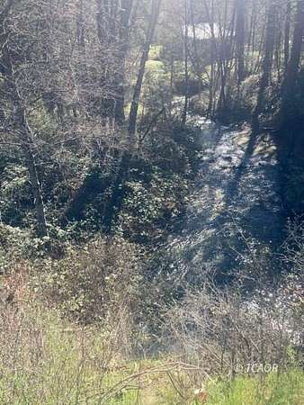 1 Acre of Land for Sale in Weaverville, California