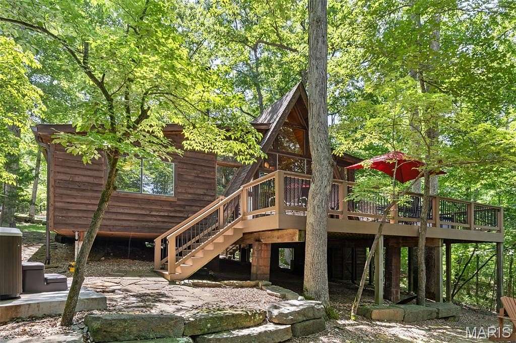 3.5 Acres of Land with Home for Sale in Innsbrook, Missouri