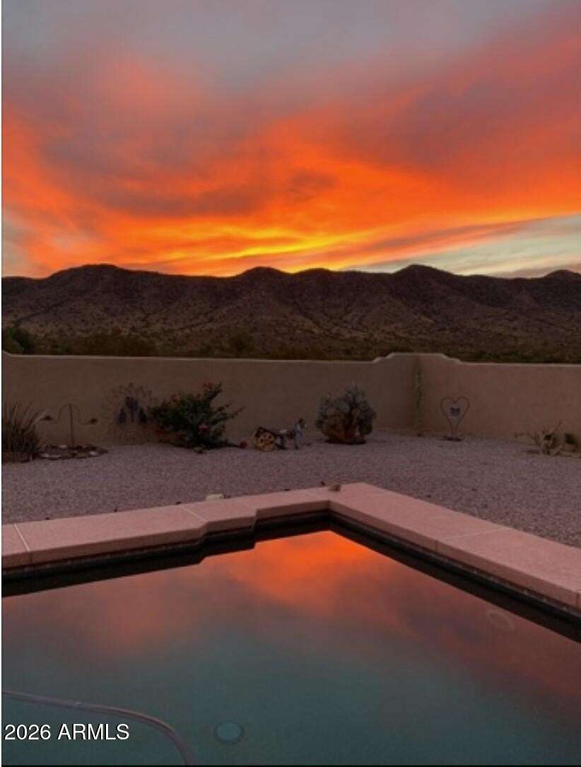 7.39 Acres of Land with Home for Sale in Casa Grande, Arizona