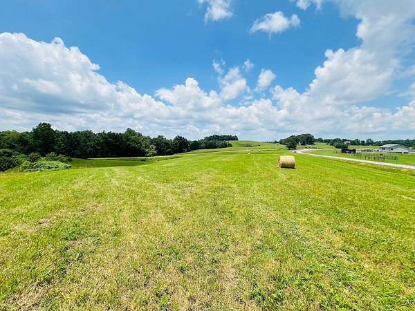 2.22 Acres of Residential Land for Sale in Glens Fork, Kentucky