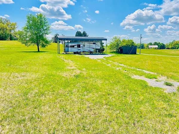 0.69 Acres of Residential Land for Sale in Glens Fork, Kentucky