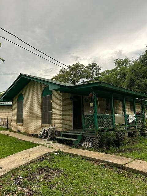 3.12 Acres of Mixed-Use Land for Sale in Many, Louisiana