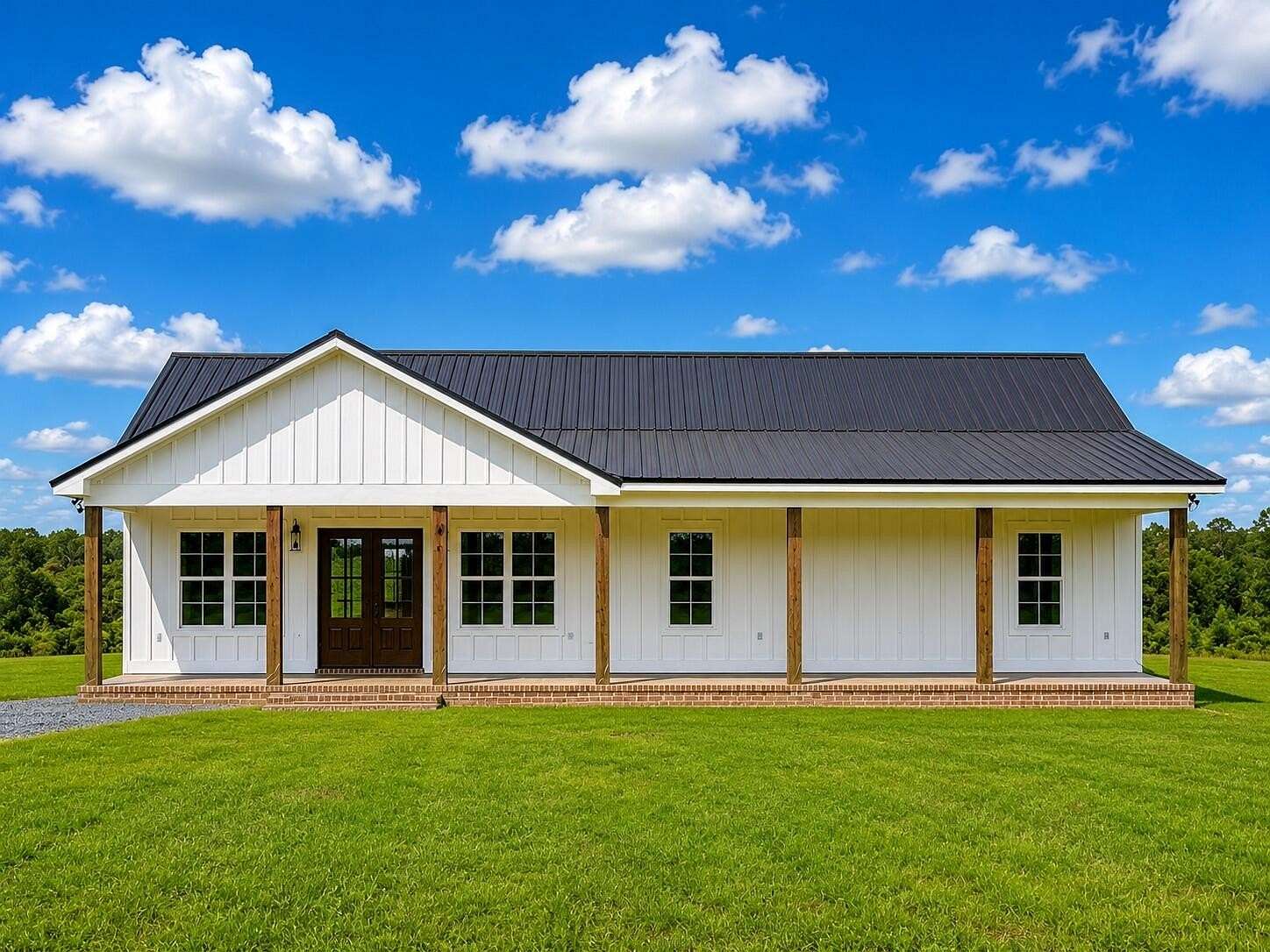 18 Acres of Land with Home for Sale in Hattiesburg, Mississippi