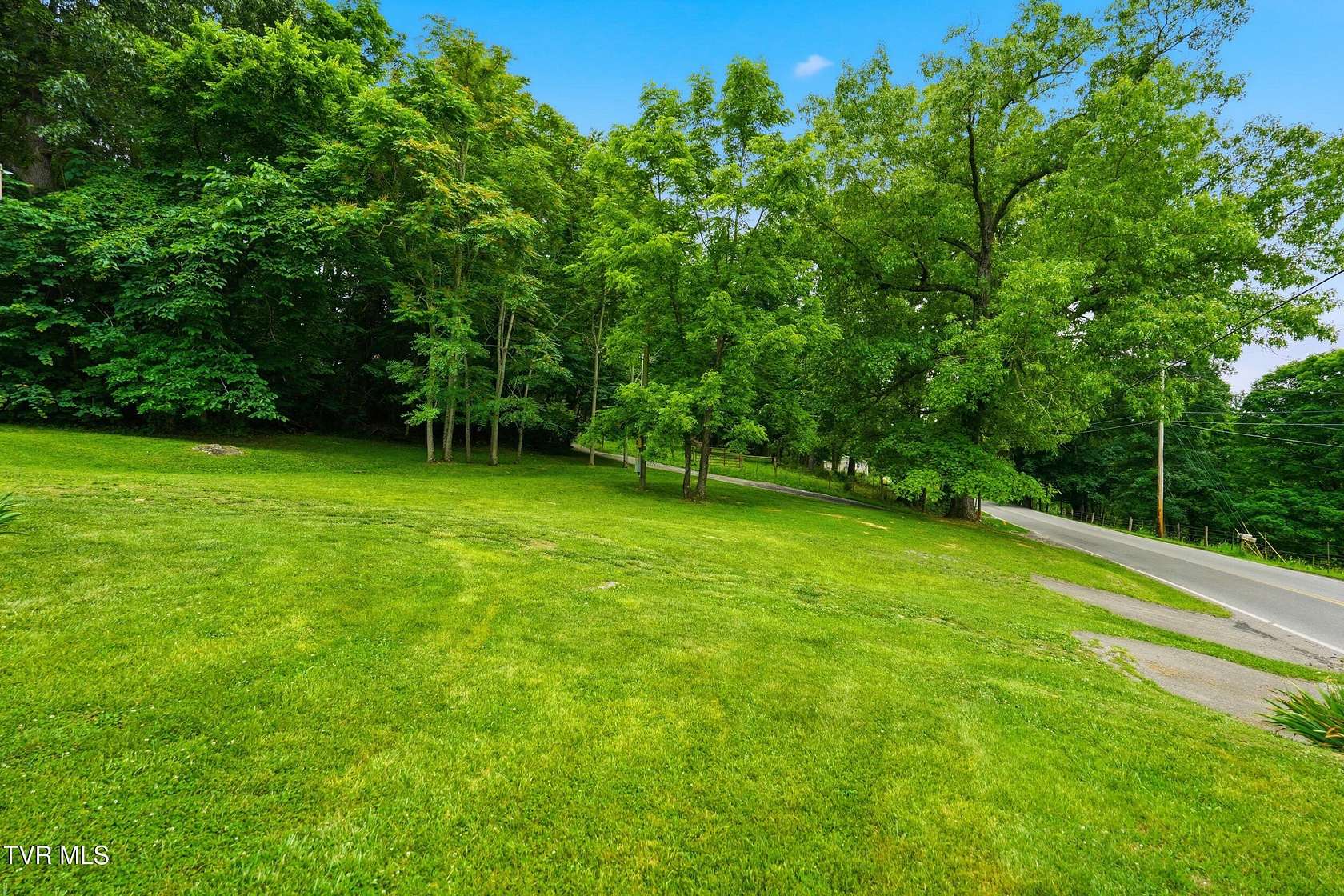0.48 Acres of Residential Land for Sale in Jonesborough, Tennessee