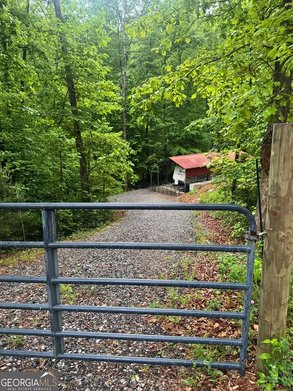 1.26 Acres of Residential Land for Sale in Toccoa, Georgia