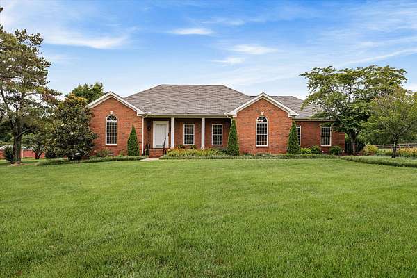 2.54 Acres of Land with Home for Sale in Gallatin, Tennessee