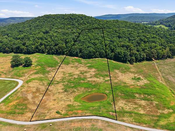 7.52 Acres of Residential Land for Sale in Rock Island, Tennessee