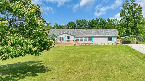 4.53 Acres of Land with Home for Sale in Red Boiling Springs, Tennessee
