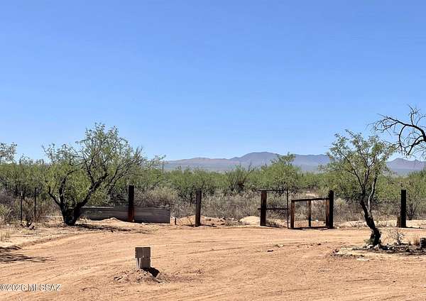 4.32 Acres of Land with Home for Sale in Tucson, Arizona
