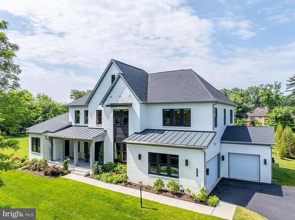 1.74 Acres of Land with Home for Sale in Great Falls, Virginia