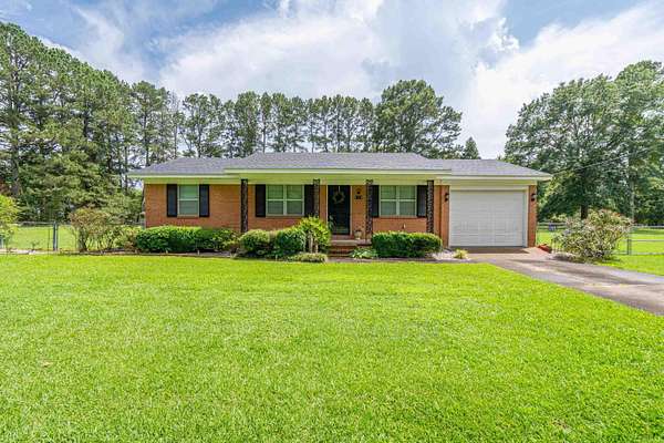 2 Acres of Land with Home for Sale in Malvern, Arkansas