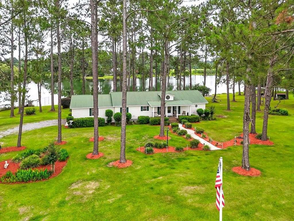 2 Acres of Land with Home for Sale in Moultrie, Georgia