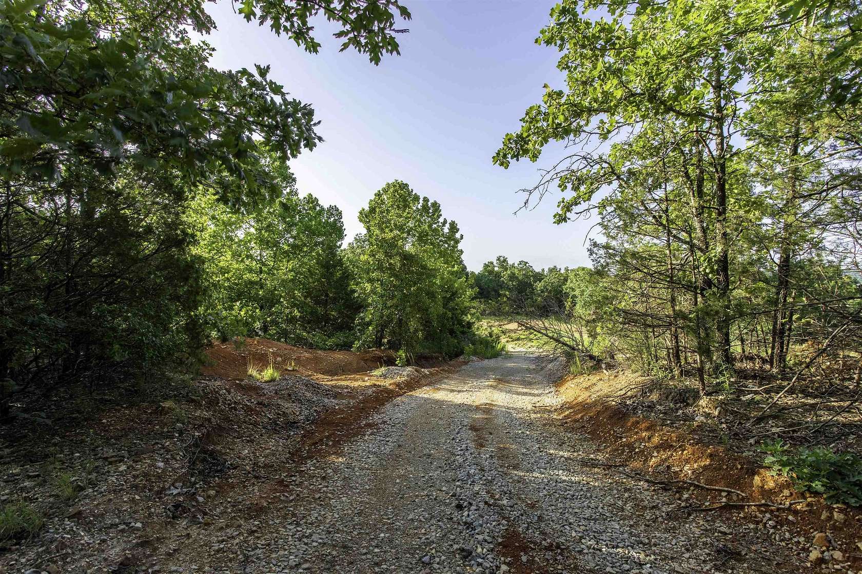 36 Acres of Recreational & Residential Land for Sale in Hardy, Arkansas