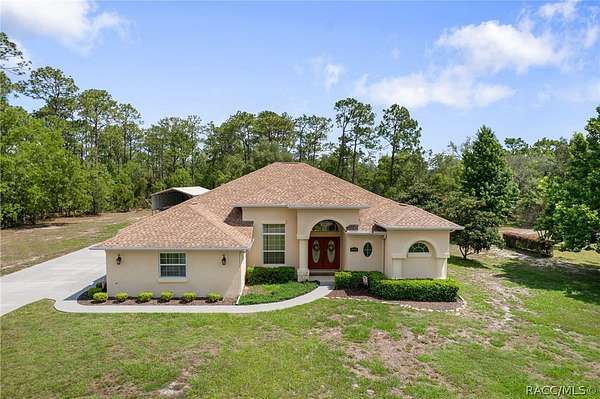 1.7 Acres of Land with Home for Sale in Beverly Hills, Florida