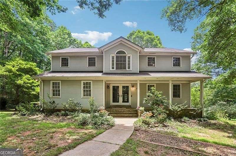 13.5 Acres of Land with Home for Sale in McDonough, Georgia