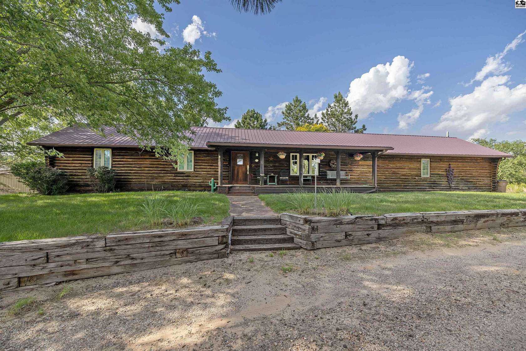 10.4 Acres of Land with Home for Sale in Hutchinson, Kansas