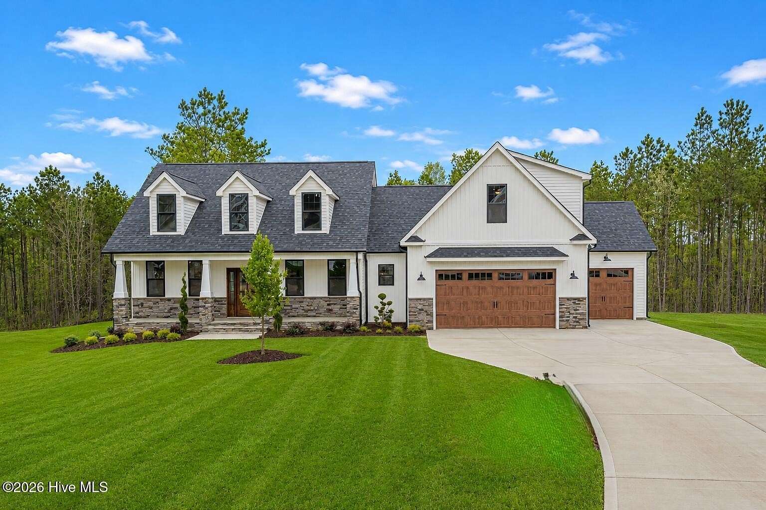 9.12 Acres of Land with Home for Sale in Rose Hill, North Carolina
