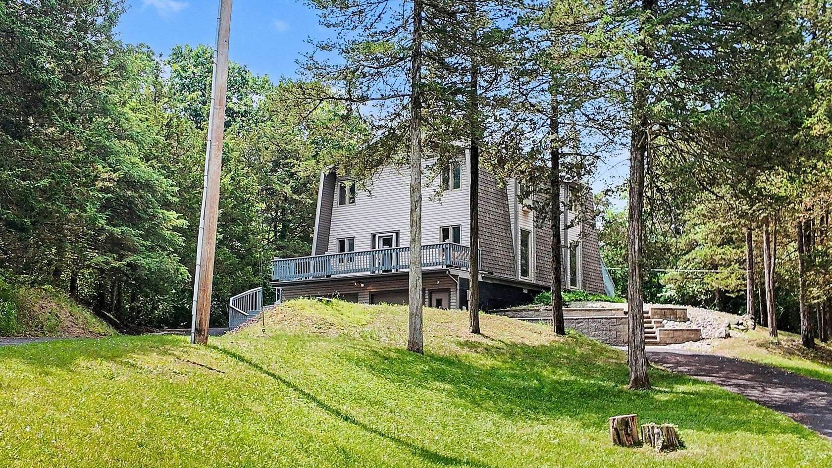 16.2 Acres of Land with Home for Sale in Brooklyn, Michigan