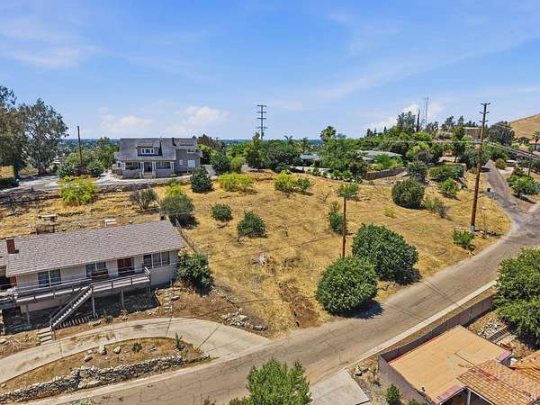 0.41 Acres of Residential Land for Sale in Porterville, California