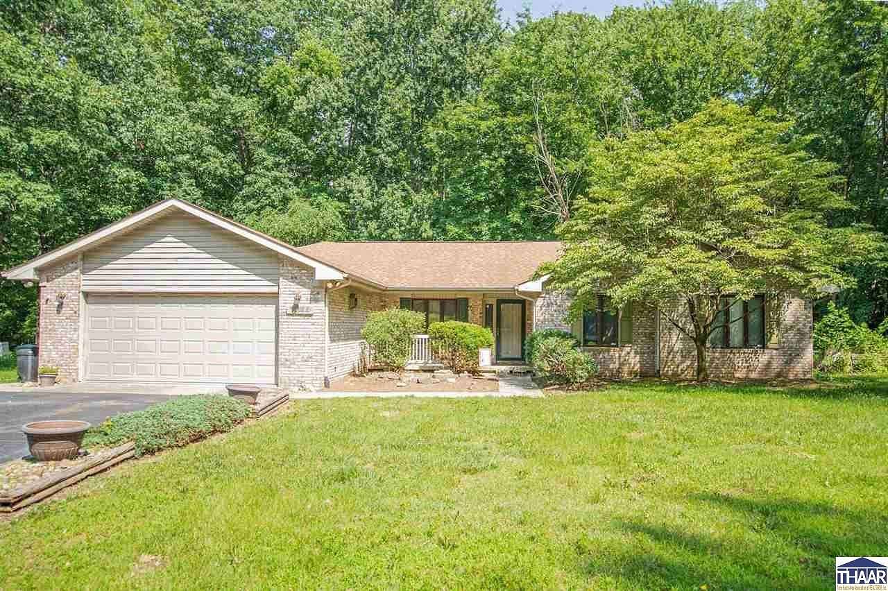 2.6 Acres of Land with Home for Sale in Brazil, Indiana