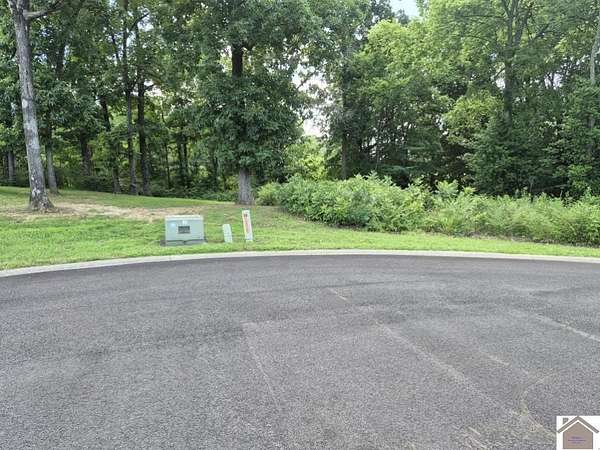 0.51 Acres of Residential Land for Sale in Benton, Kentucky