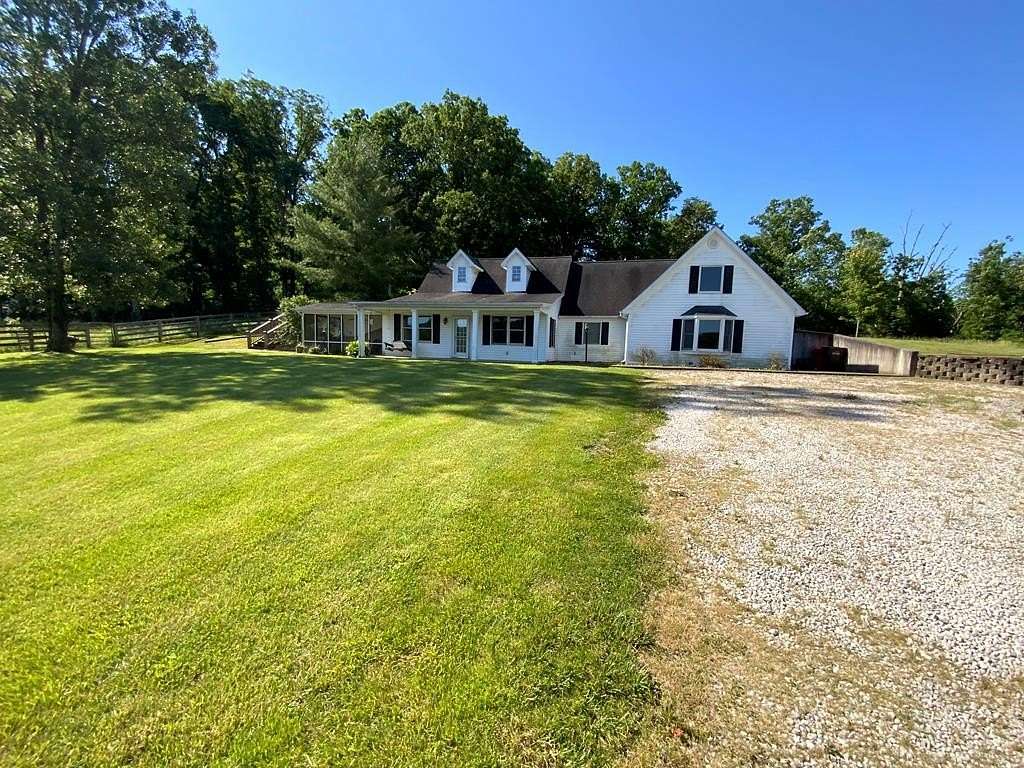 10 Acres of Recreational Land with Home for Sale in Hillsboro, Kentucky