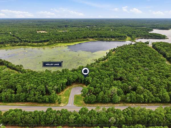 0.75 Acres of Residential Land for Sale in DeFuniak Springs, Florida