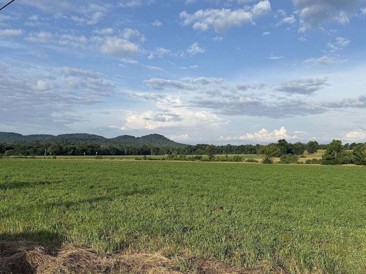 10.1 Acres of Agricultural Land for Sale in Crab Orchard, Kentucky
