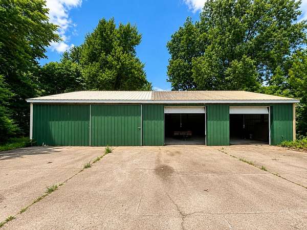 1 Acre of Commercial Land for Sale in Shelbyville, Michigan