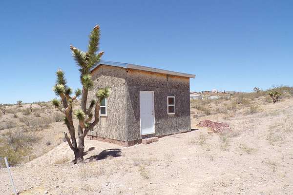1 Acre of Residential Land for Sale in White Hills, Arizona