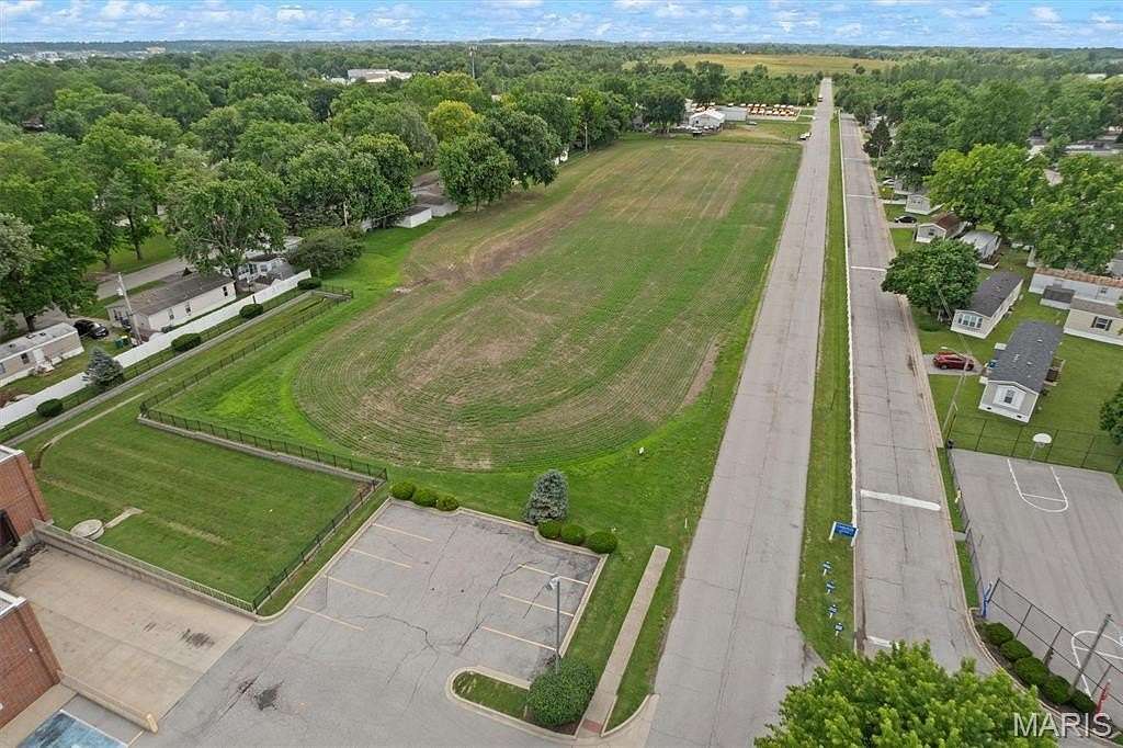 3.68 Acres of Commercial Land for Sale in O'Fallon, Illinois