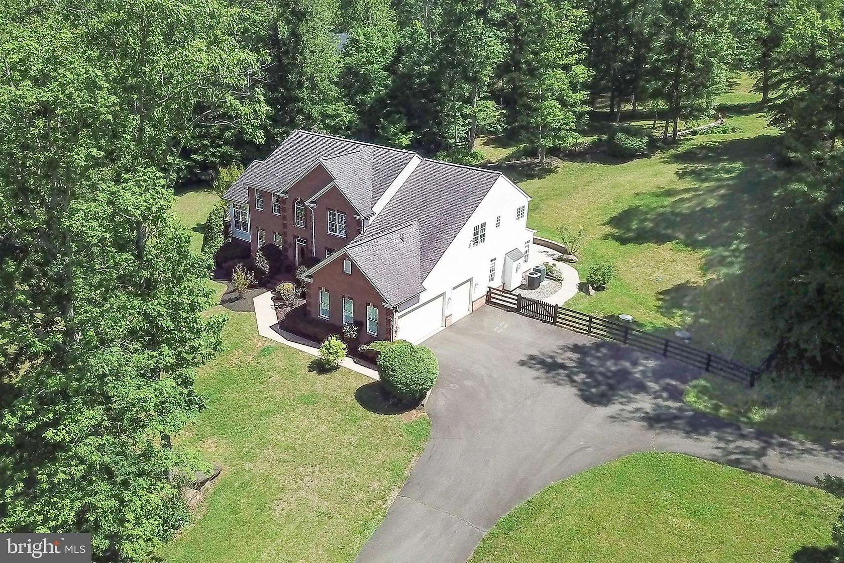 4 Acres of Land with Home for Sale in Marshall, Virginia