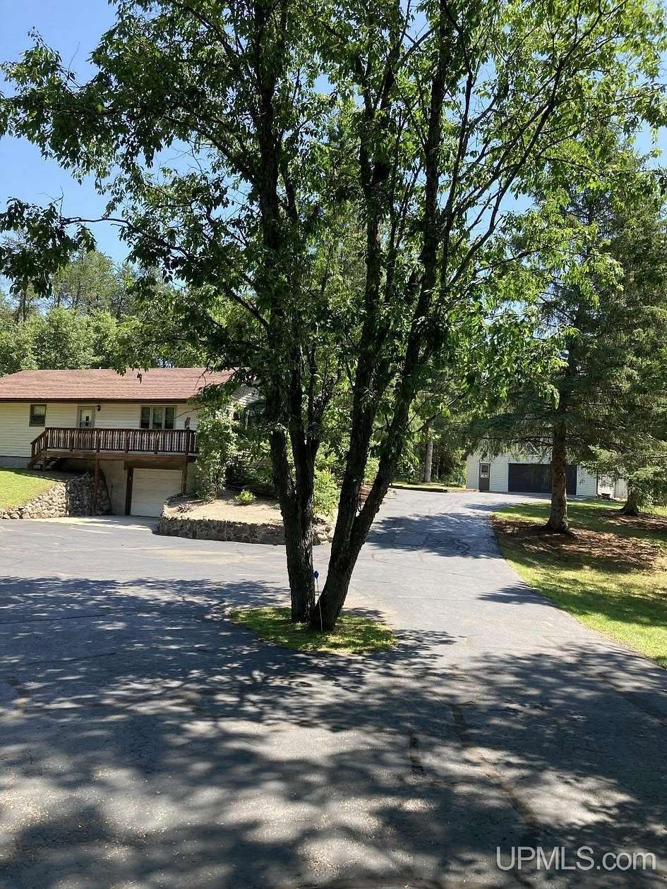 9.68 Acres of Land with Home for Sale in Stephenson Town, Wisconsin
