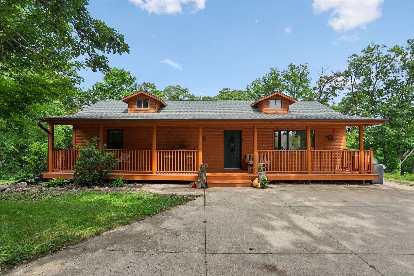 5.13 Acres of Land with Home for Sale in Casey, Iowa